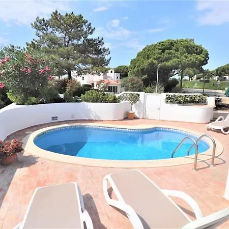 Sleeps 6 Pool Air Con Wifi Vale do Lobo