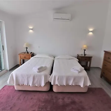 Sleeps 6 Pool Air Con Wifi Villa Vale do Lobo